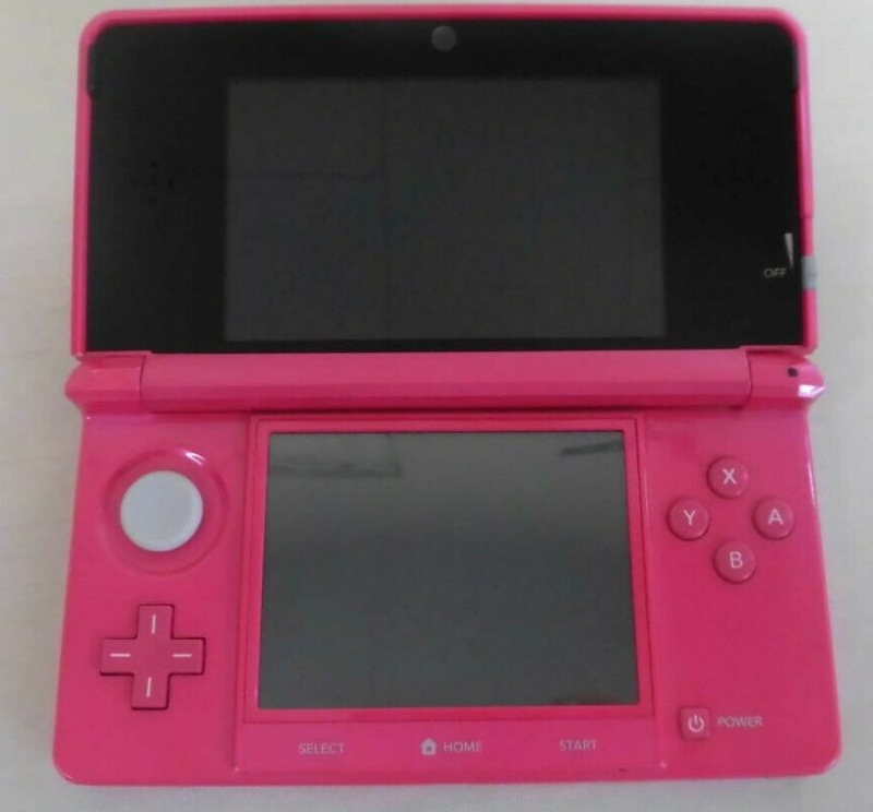 Nintendo 3DS Pink + 32 Gb (Игры) [USED]. Купить Nintendo 3DS Pink + 32 Gb (Игры) [USED] в магазине 66game.ru
